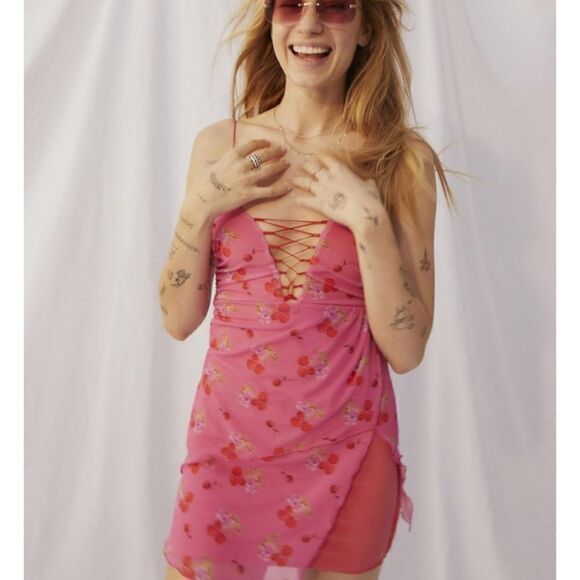 UO Bright Side Lace-Up Mini Dress Size Small - Picture 1 of 16